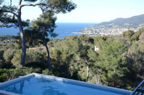 Villa piscine avec belle vue mer